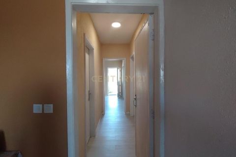 Villa i Aveiro, Aveiro, Aveiro - € 198 000 | Ref: C0385-01019 - foto 2