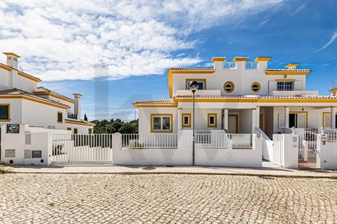 Villa i Albufeira, Faro, Albufeira - € 1.200.000 | Ref: KWPT-034280 - foto 1