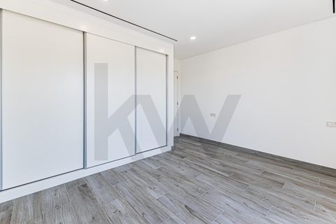 Villa i Albufeira, Faro, Albufeira - € 1.200.000 | Ref: KWPT-034280 - foto 16
