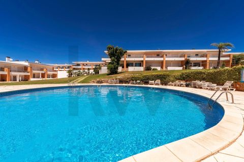 Villa i Albufeira, Faro, Albufeira - € 395.000 | Ref: KWPT-033985 - foto 1