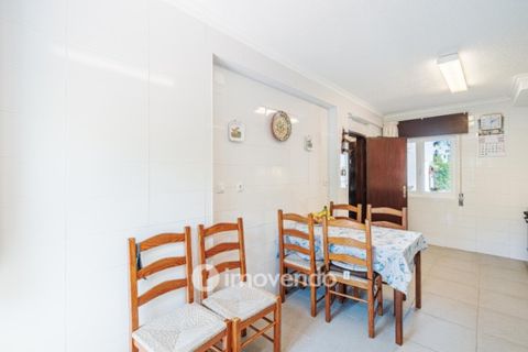 Villa i Carnaxide, Lisbon, Carnaxide - € 750 000 | Ref: IMO-120275 - foto 13