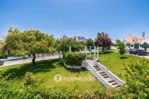 Villa i Carnaxide, Lisbon, Carnaxide - € 750 000 | Ref: IMO-120275 - foto 36
