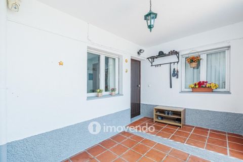 Villa i Carnaxide, Lisbon, Carnaxide - € 750 000 | Ref: IMO-120275 - foto 46