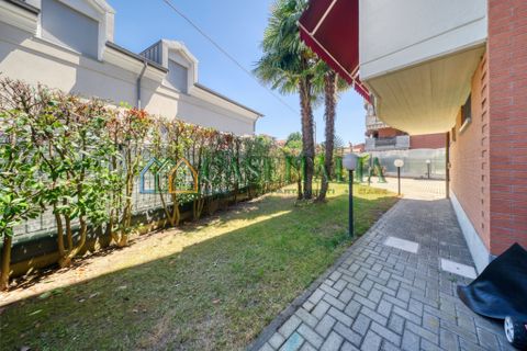 Villa a Nichelino, Turin, Nichelino - € 695.000 | Ref: Nic740 - foto 6