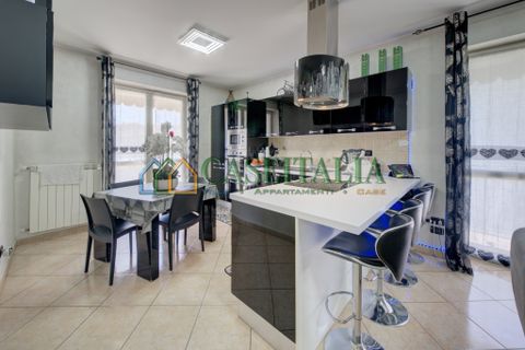 Villa a Nichelino, Turin, Nichelino - € 695.000 | Ref: Nic740 - foto 10
