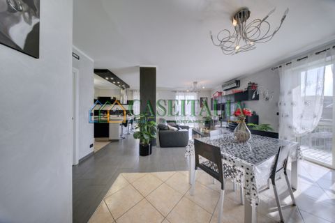 Villa a Nichelino, Turin, Nichelino - € 695.000 | Ref: Nic740 - foto 24