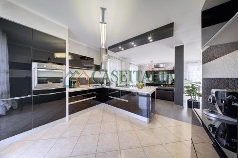 Villa a Nichelino, Turin, Nichelino - € 695.000 | Ref: Nic740 - foto 27