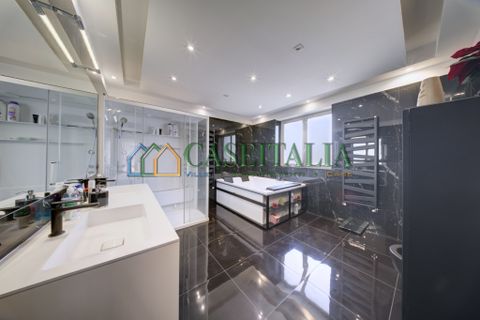 Villa a Nichelino, Turin, Nichelino - € 695.000 | Ref: Nic740 - foto 30