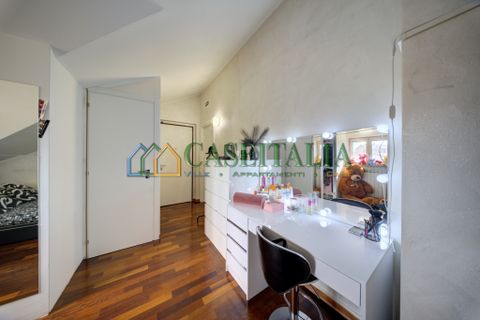 Villa a Nichelino, Turin, Nichelino - € 695.000 | Ref: Nic740 - foto 35