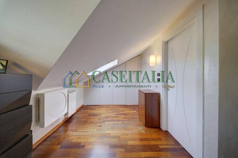 Villa a Nichelino, Turin, Nichelino - € 695.000 | Ref: Nic740 - foto 36
