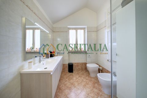 Villa a Nichelino, Turin, Nichelino - € 695.000 | Ref: Nic740 - foto 39