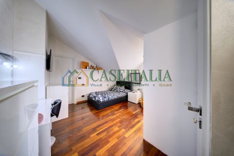 Villa a Nichelino, Turin, Nichelino - € 695.000 | Ref: Nic740 - foto 41