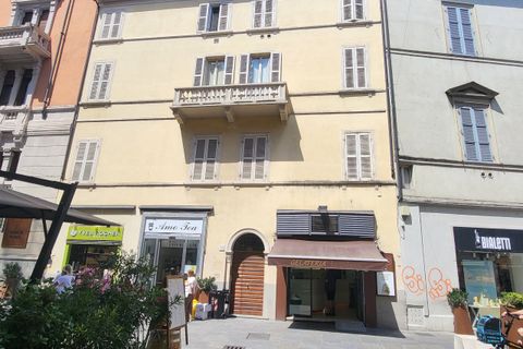Erhvervsejendom i Parma, Parma, Parma - € 280.000 | Ref: IS2424 - foto 1