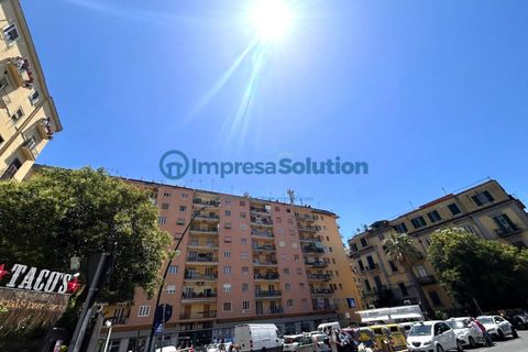 Erhvervsejendom i Naples, Naples, Naples - € 120.000 | Ref: vomero.b - foto 5