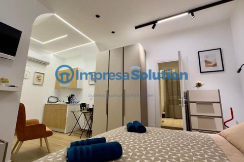 Erhvervsejendom i Naples, Naples, Naples - € 90.000 | Ref: toledo - foto 11