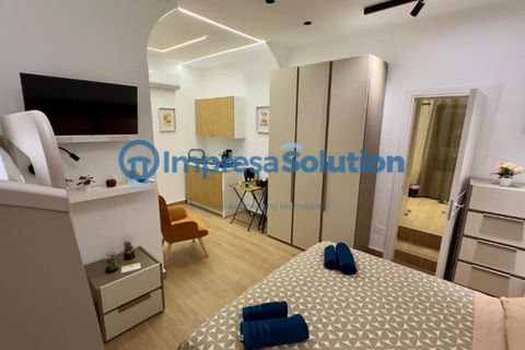 Erhvervsejendom i Naples, Naples, Naples - € 90.000 | Ref: toledo - foto 15