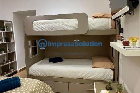 Erhvervsejendom i Naples, Naples, Naples - € 90.000 | Ref: toledo - foto 16