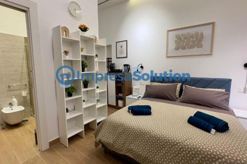Erhvervsejendom i Naples, Naples, Naples - € 90.000 | Ref: toledo - foto 17