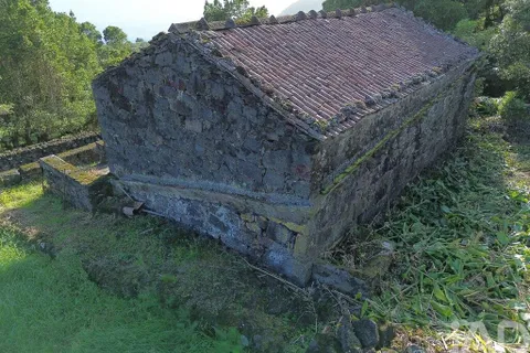 Byhus i Lajes do Pico, Pico, Lajes do Pico - € 85.000 | Ref: 128409 - foto 1