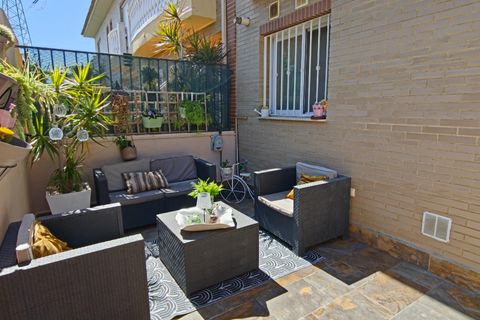 Terraced house in San Antonio De Benageber, Valencia - photo 5