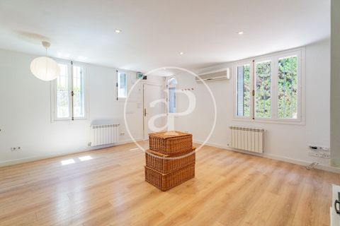 Villa a Madrid, Madrid, Madrid - € 3.100/mes | Ref: AM2606059 - foto 4
