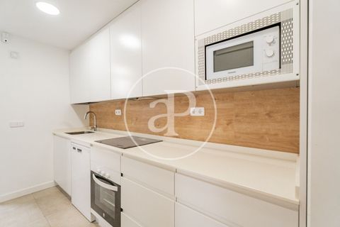 Villa a Madrid, Madrid, Madrid - € 3.100/mes | Ref: AM2606059 - foto 7