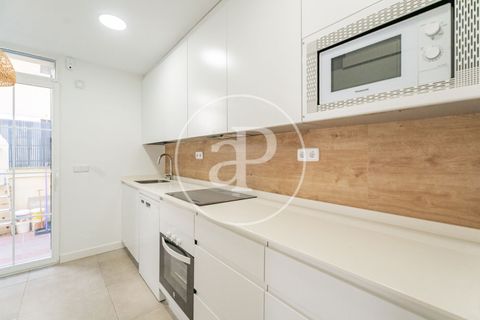 Villa a Madrid, Madrid, Madrid - € 3.100/mes | Ref: AM2606059 - foto 8