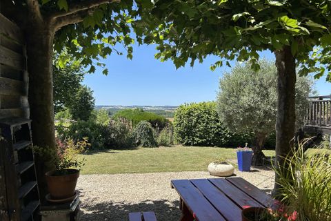 Landsbyhus i Aubeterre-sur-Dronne, Charente, Aubeterre-sur-Dronne - € 225.000 | Ref: BVI86120 - foto 2