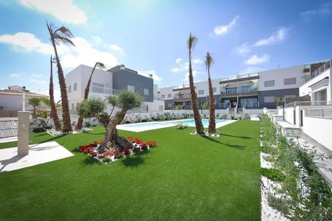 Casa de pueblo en Punta Prima, Alicante, Punta Prima - € 360.000 | Ref: R11989 - photo 23