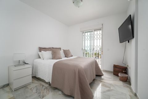Villa i Nerja, Malaga, Nerja - € 725.000 | Ref: MNO2608E - foto 19