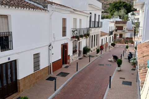 Apartament a Nerja, Malaga, Nerja - € 600/mes | Ref: WR1022 - foto 5