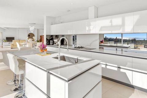 Villa i Cagnes-sur-Mer, Alpes-Maritimes, Cagnes-sur-Mer - € 3.395.000 | Ref: HH-16210190 - foto 14