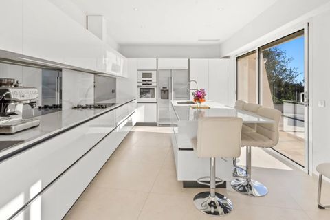 Villa i Cagnes-sur-Mer, Alpes-Maritimes, Cagnes-sur-Mer - € 3.395.000 | Ref: HH-16210190 - foto 15