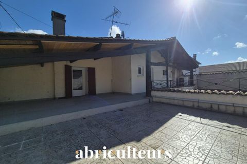 Villa a Cognac, Charente, Cognac - € 139.000 | Ref: EBVM170615016100_2 - foto 2