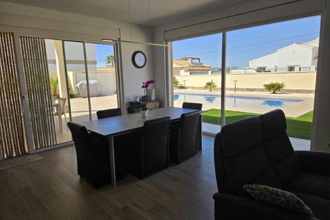 Villa i Torreta, Alicante, Torreta - € 780.000 | Ref: MLSC6979857 - foto 7