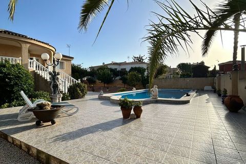 Villa a Torrevieja, Alicante, Torrevieja - € 650.000 | Ref: MCO-93976 - foto 3