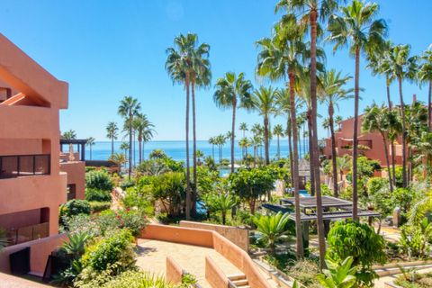 Apartament a Estepona, Malaga, Estepona - € 845.000 | Ref: CHI-2508-438-02 - foto 2