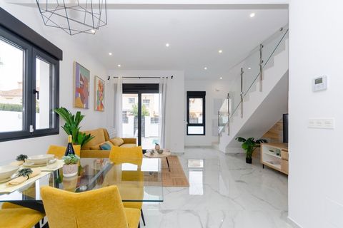 Villa i Torrevieja, Alicante, Torrevieja - € 424.000 | Ref: 00915/4869 - foto 6