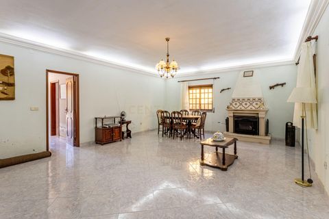 Villa i Alenquer, Lisbon, Alenquer - € 375.000 | Ref: C0364-06068 - foto 8