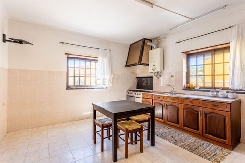 Villa i Alenquer, Lisbon, Alenquer - € 375.000 | Ref: C0364-06068 - foto 11