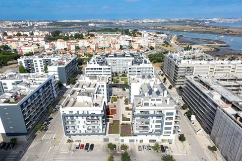 Lejlighed i Seixal, Setubal, Seixal - € 520.000 | Ref: C0364-06074 - foto 40