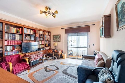 Lejlighed i Amadora, Lisbon, Amadora - € 300.000 | Ref: C0364-06075 - foto 1