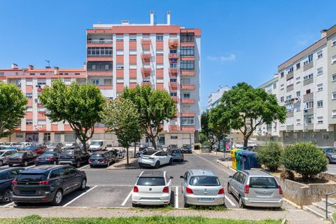 Lejlighed i Amadora, Lisbon, Amadora - € 300.000 | Ref: C0364-06075 - foto 2