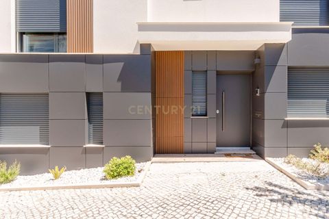 Villa i Loures, Lisbon, Loures - € 580.000 | Ref: C0364-06084 - foto 4
