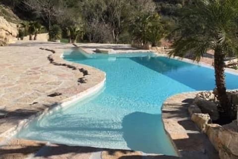 Villa en Eze, Alpes-Maritimes, Eze - € 7.500/mes | Ref: 6523829 - photo 10