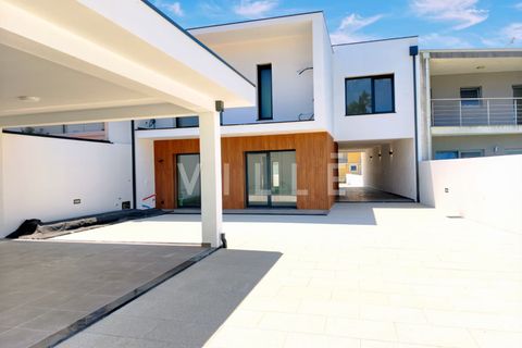 Villa i Ilhavo, Aveiro, Ilhavo - € 475.000 | Ref: AV2952 - foto 1