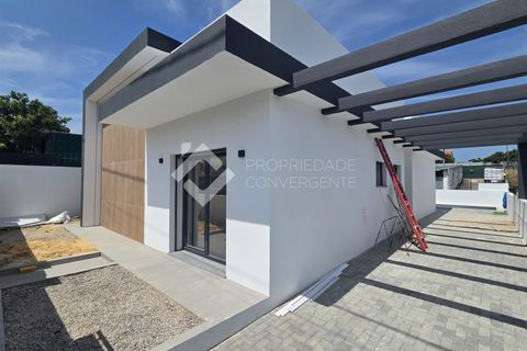 Villa i Seixal, Setubal, Seixal - € 550.000 | Ref: 419 - foto 1