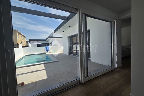Villa i Seixal, Setubal, Seixal - € 550.000 | Ref: 419 - foto 16