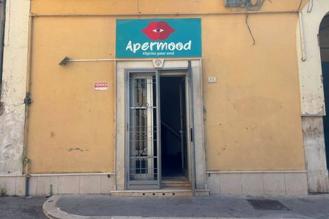 Erhvervsejendom i Caserta, Caserta, Caserta - € 90.000 | Ref: kA9479 - foto 2