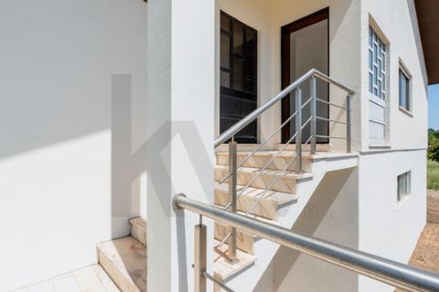 Villa i Aveiro, Aveiro, Aveiro - € 379 000 | Ref: KWPT-031523 - foto 7